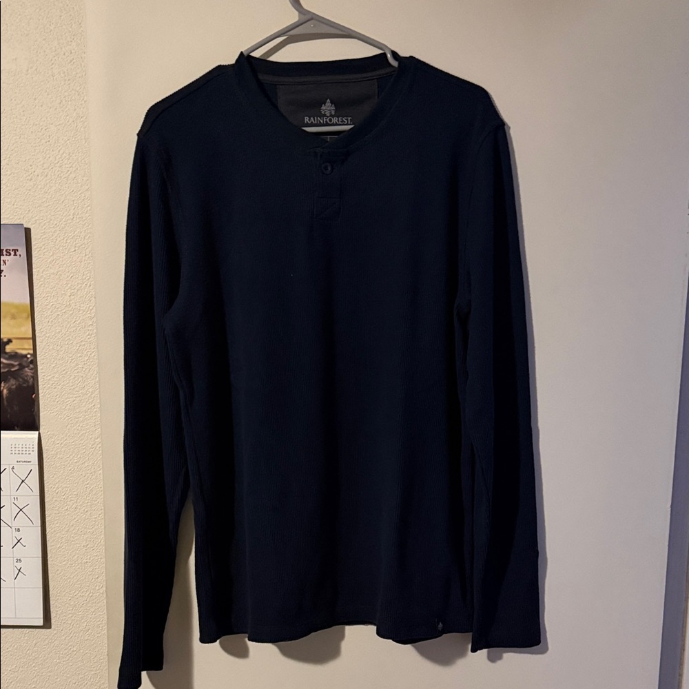 RAINFOREST Men's Black Long Sleeve Shirt